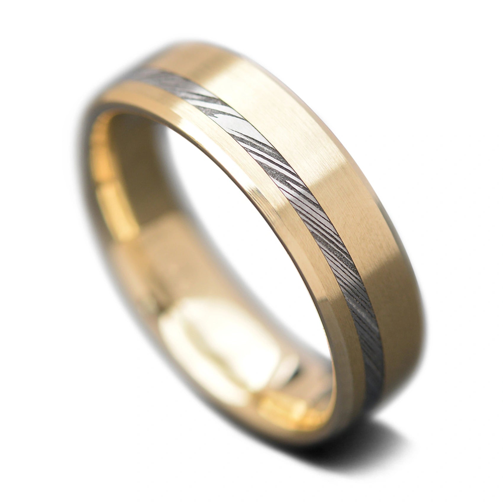Men's Wedding Band Yellow Gold with Damascus Inlay | Bevel | 7mm