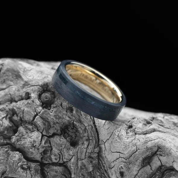 Unidirectional Wedding Band with Moss Agate and 14K Yellow Gold Inner Sleeve for Men - 6mm Polished Flat Profile Ring on White Sea Branch - Free Engraving