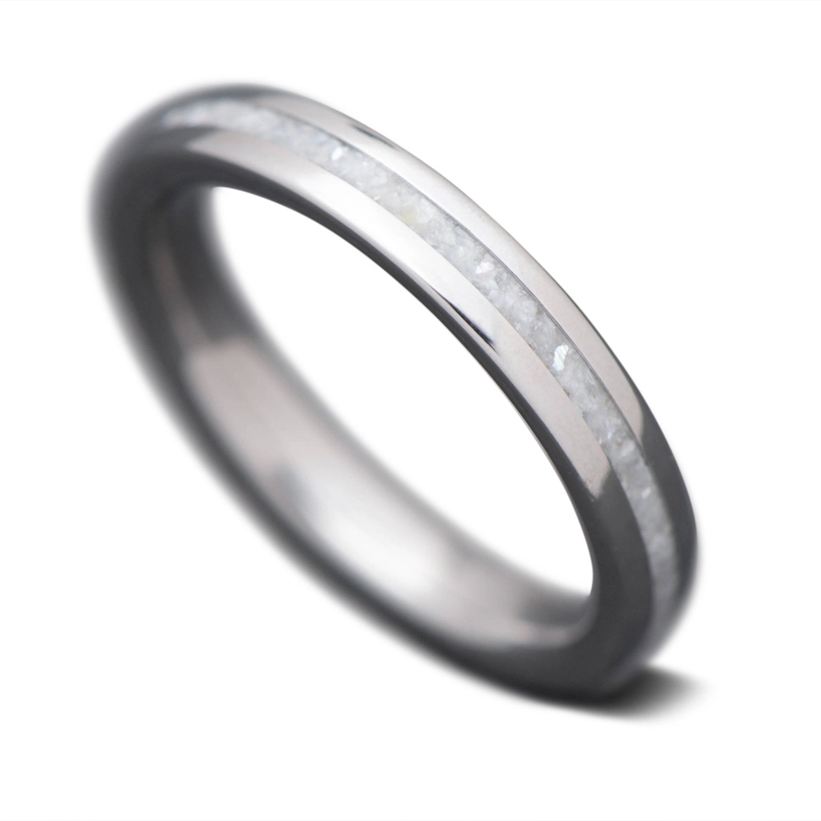 Titanium core ring with pearl inlay, 3mm -THE ANCHOR
